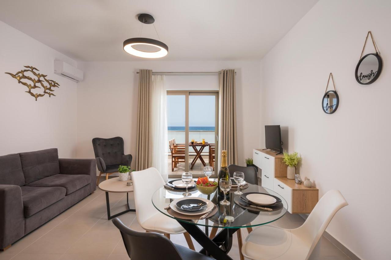 Indigo Blue Seaside Deluxe Apartments Kissamos Bagian luar foto